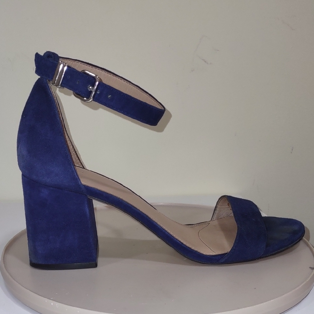 Gianni Bini Navy Blue Block Heel Sandals